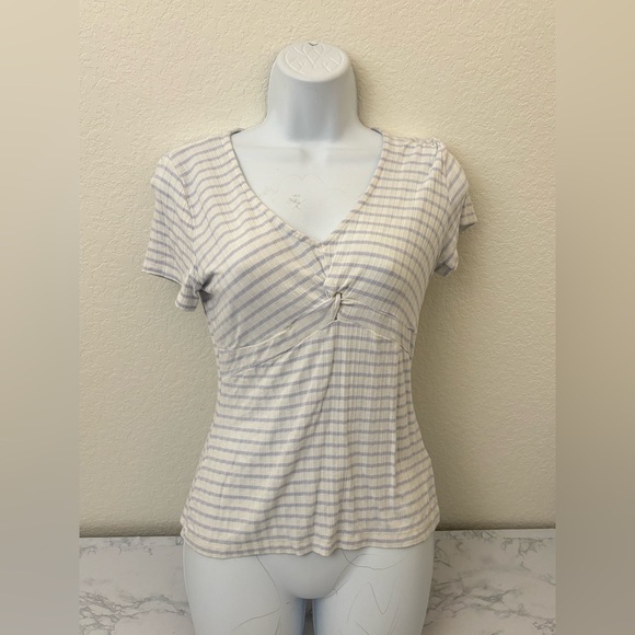 Candie's Tops - Candies Short Sleeve T Shirt Womens S Purple White Striped Pullover Top​
